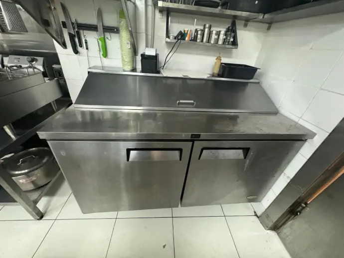 نشتري معدات المطاعم