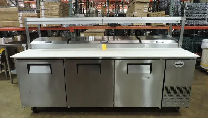 معدات حفظ طعام